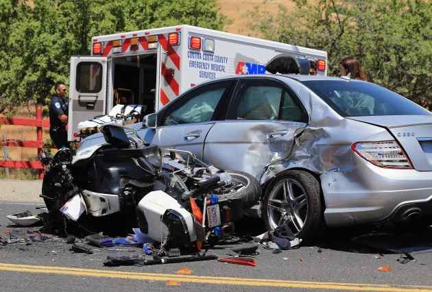 motorcycle accident lawyer (1)